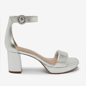 Bernardo Carla Platform Sandal Heel Silver